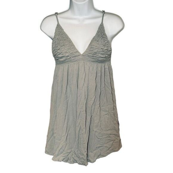 STORIA. WOMEN’S SMALL RUFFLED TOP FITTED GREY SPAGHETTI STRAP BLOUSE. - Picture 1 of 12